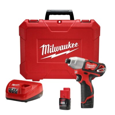 Milwaukee 2462-22 M12 1/4″ Hex Impact Driver Kit